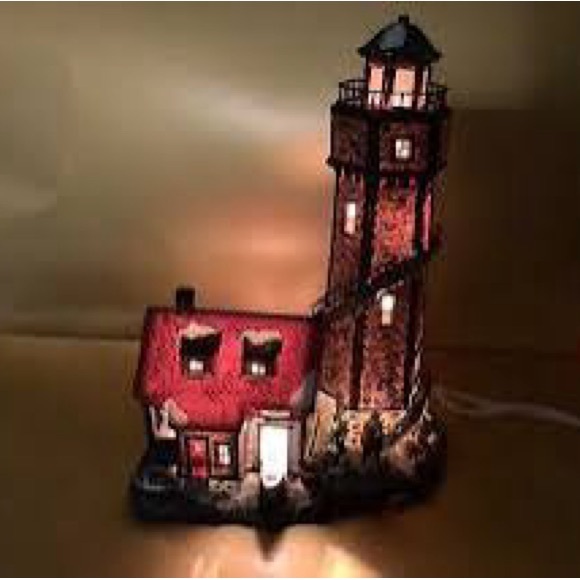 Santa's Workbench Victorian Hammersmith's Harbour Lighthouse Coastal Christmas - Picture 14 of 14